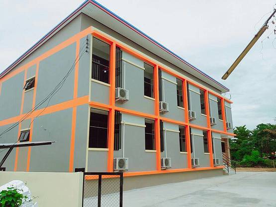 Condo — photo 2
