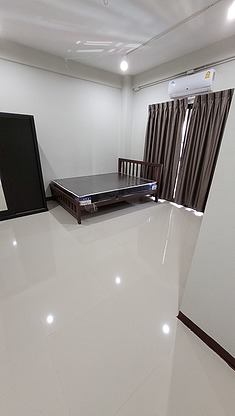 Condo · bangkok — photo 3
