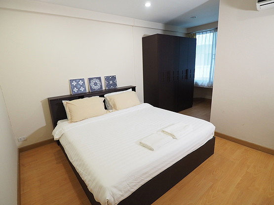 Condo · Watthana, bangkok — photo 4