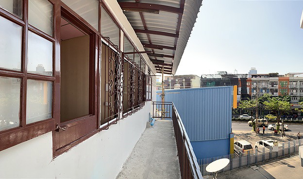 Condo · Thon Buri, bangkok