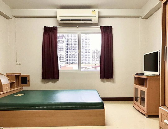 Condo · bangkok — photo 3