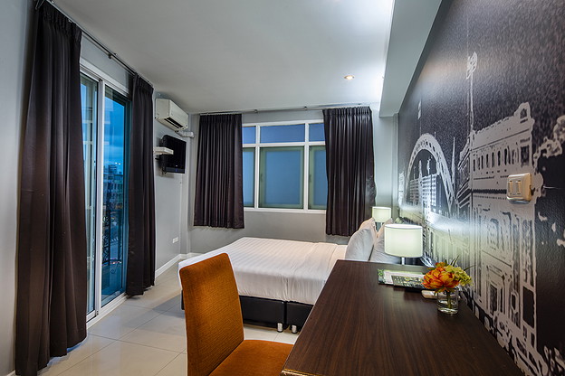 Condo · Bang Rak, bangkok — photo 5