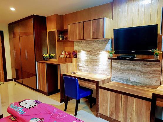 Condo — photo 5