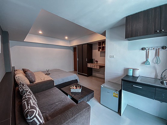 Condo · Huai Khwang, bangkok — photo 5
