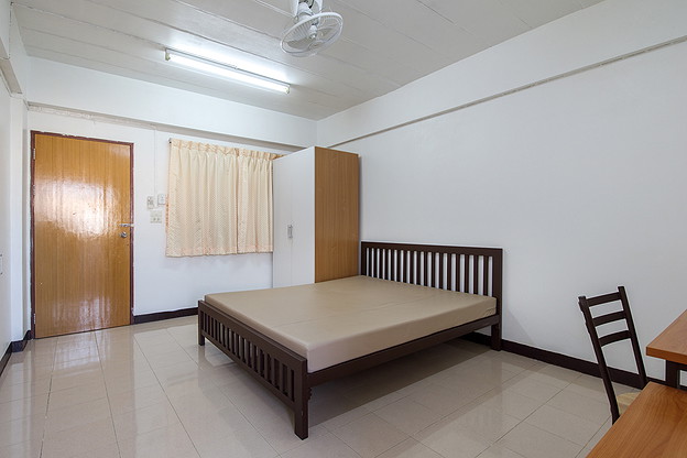 Condo · Bang Phli — photo 5