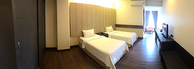 Pictures of The 93 Hotel 28/31