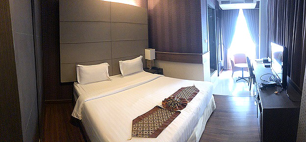 Pictures of The 93 Hotel 26/31