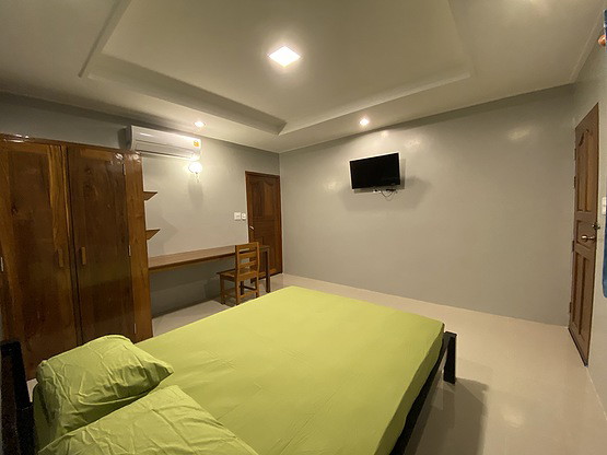 Condo — photo 5