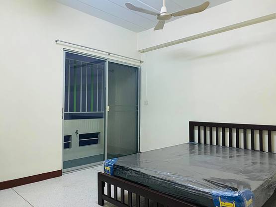 Condo · Mueang Samut Prakan — photo 4