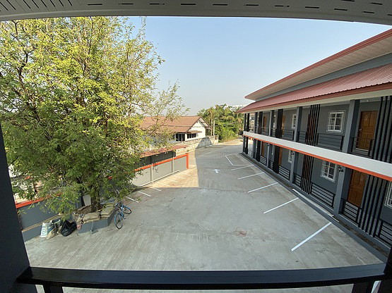 Condo — photo 2
