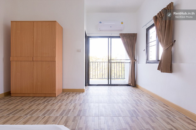 Condo · Huai Khwang, bangkok — photo 3