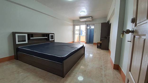 Condo · bangkok — photo 2