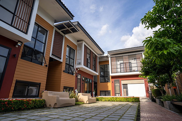 KR Garden Place — photo 1