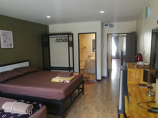 Ratchathewi house — photo 4