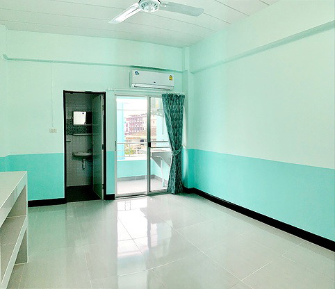 Condo · Watthana, bangkok — photo 2