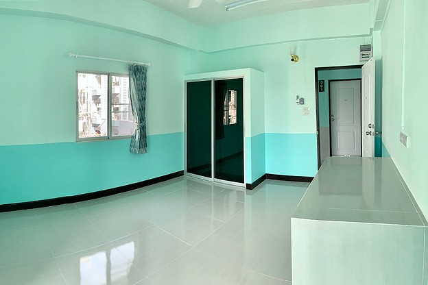 Condo · Watthana, bangkok — photo 4