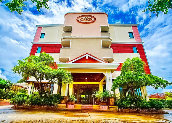 Condo · Mueang Phuket, phuket — photo 2