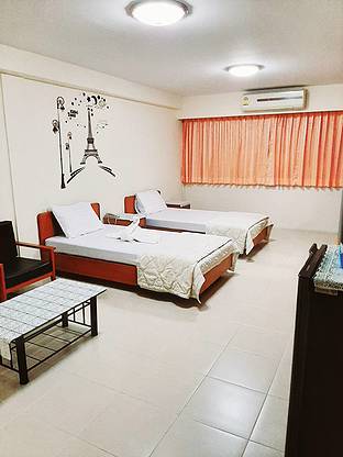Condo · Khlong Toei, bangkok — photo 3