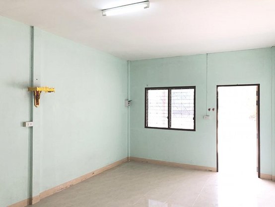 Condo — photo 2