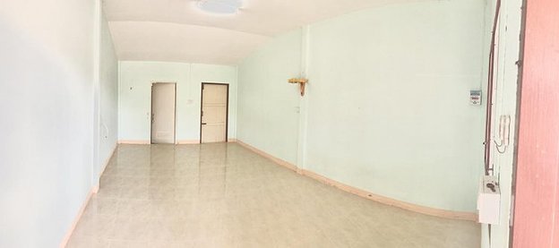 Condo — photo 1