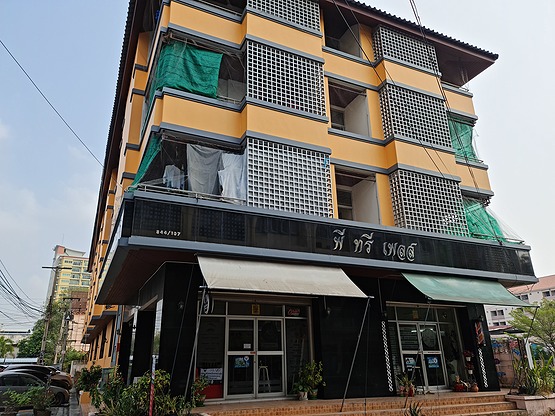Condo · Mueang Chon Buri, chon_buri — photo 2