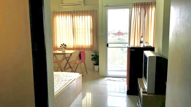Condo · Bang Na, bangkok — photo 2