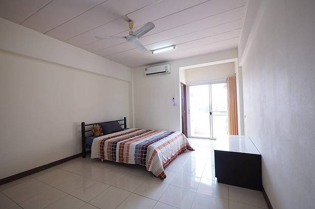 Condo · Phra Khanong, bangkok — photo 4