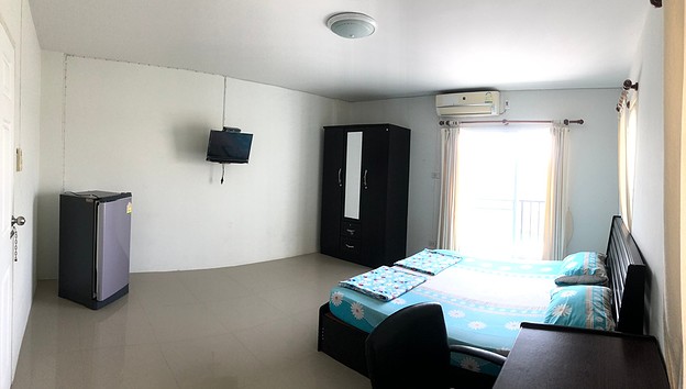 Condo — photo 2