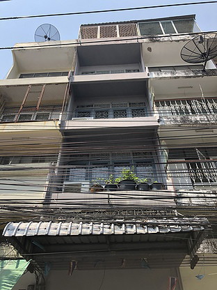 Condo · Bang Rak, bangkok — photo 1