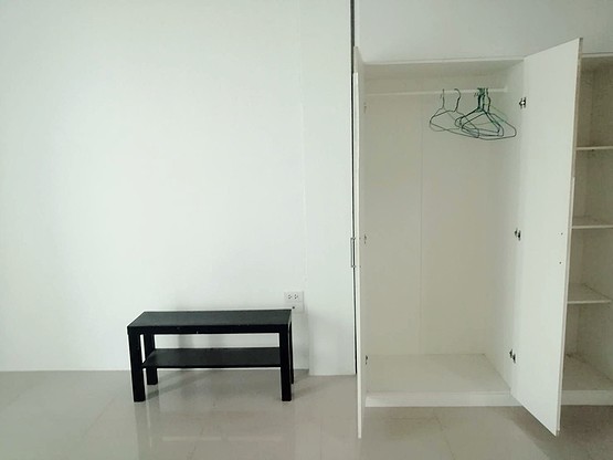 Condo · Mueang Chon Buri, chon_buri — photo 4