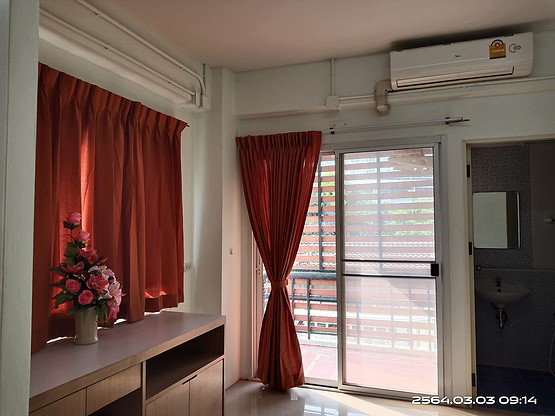 Condo · Thon Buri, bangkok — photo 5