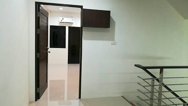 Condo — photo 5