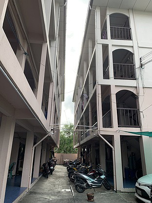 Condo · Bang Na, bangkok — photo 3