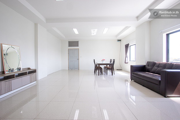 Condo — photo 5
