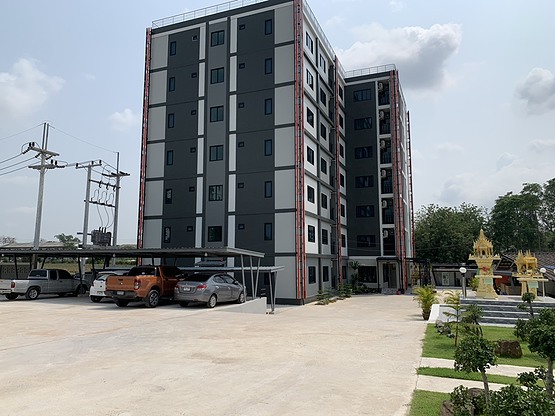 Condo — photo 2
