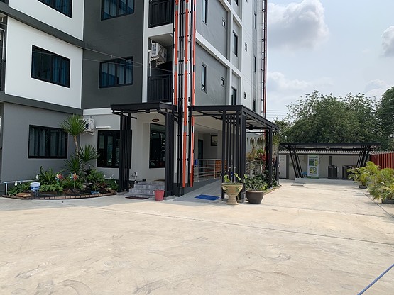 Condo — photo 3
