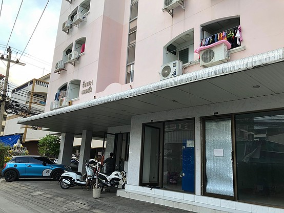Condo · bangkok — photo 2