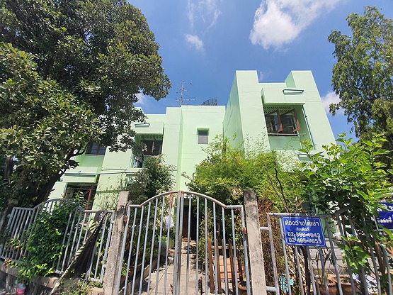 Condo · Thon Buri, bangkok — photo 1