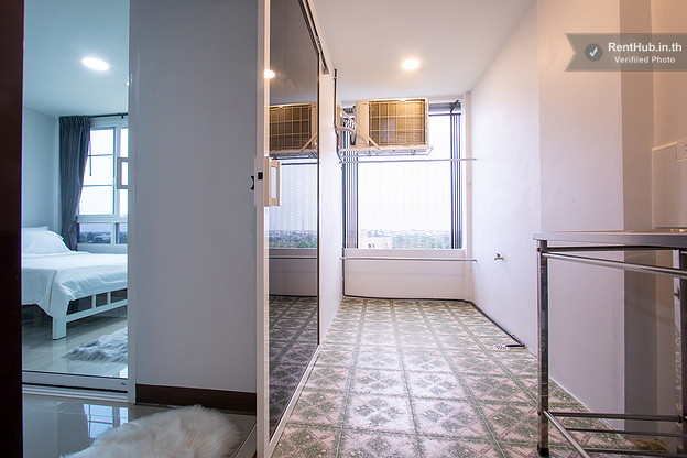 Condo — photo 2