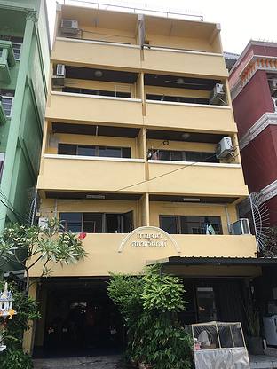Condo · Huai Khwang, bangkok — photo 1