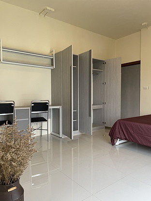 Condo · Wang Thonglang, bangkok — photo 4