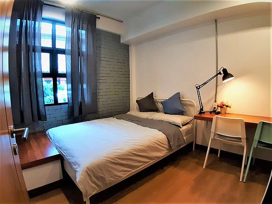 Condo · Huai Khwang, bangkok — photo 1