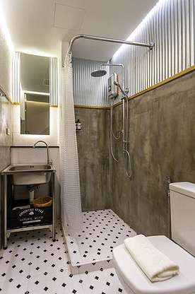 Lin Poshtel — photo 5
