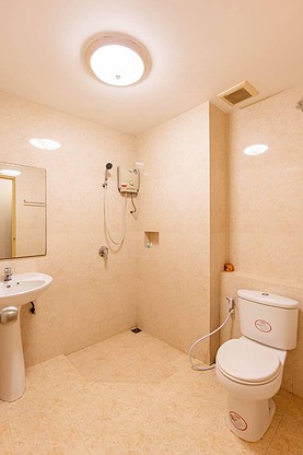 Condo — photo 5