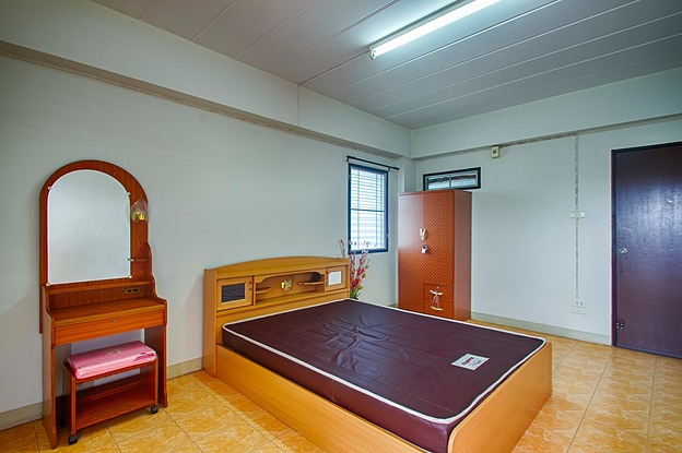 KR Mansion — photo 2