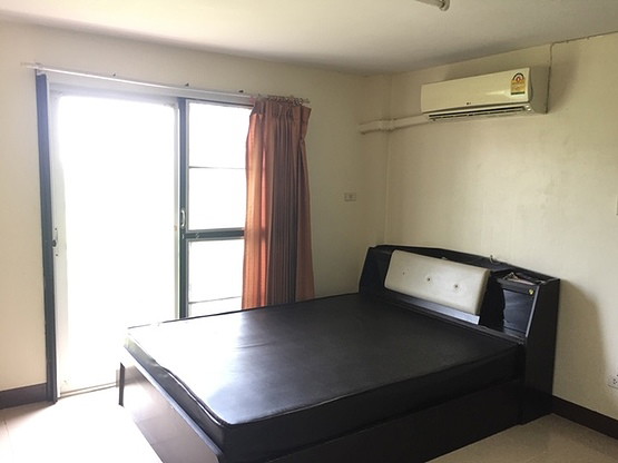 Condo · Mueang Chon Buri, chon_buri — photo 3
