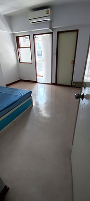 Condo · Pathum Wan, bangkok — photo 4