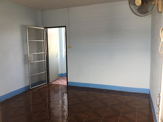 Condo — photo 4