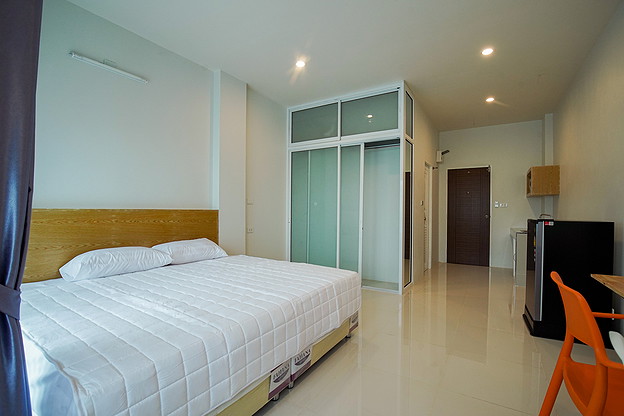 Condo — photo 3