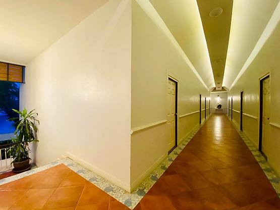 Condo — photo 3